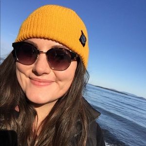 Meet your Posher, Jenn